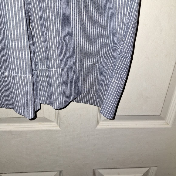 Jolt striped maternity shorts - Picture 3 of 4